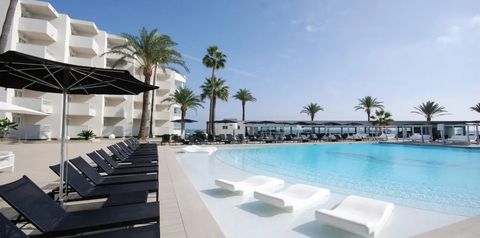 basen, budynek główny