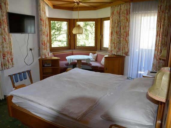 Gastehaus Larchenheim 2*