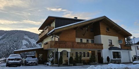 obiekt, budynek główny, teren hotelu