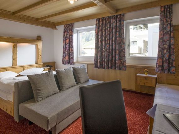 Gasthof Zellerstuben 3*