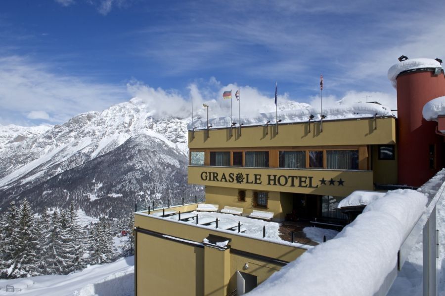 zwiedzanie, teren hotelu, obiekt