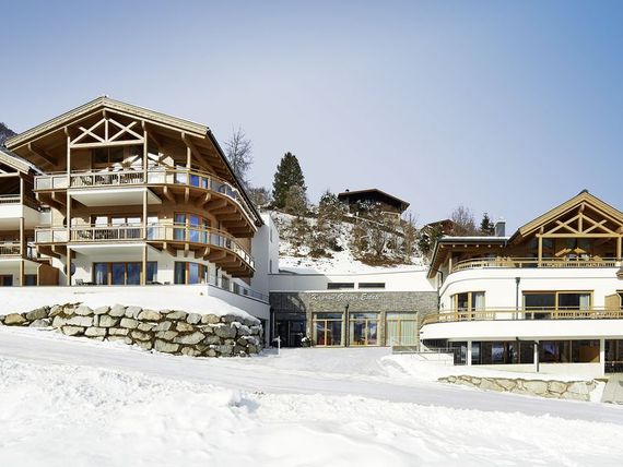 Glacier Estate Apartaments 5*