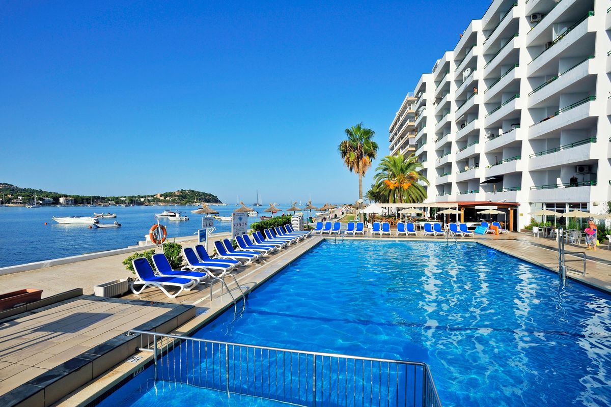 basen, teren hotelu, obiekt
