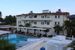 teren hotelu, basen, zjeżdżalnia
