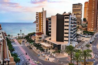 Golden (Benidorm)