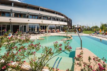 Golden Lake Resort (ex. Silverine Lake Resort)