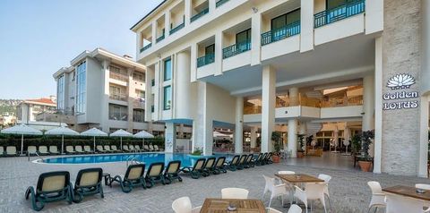 obiekt, teren hotelu, basen