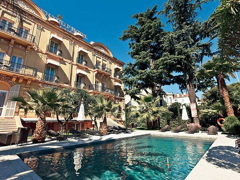 Golden Tulip de Paris
