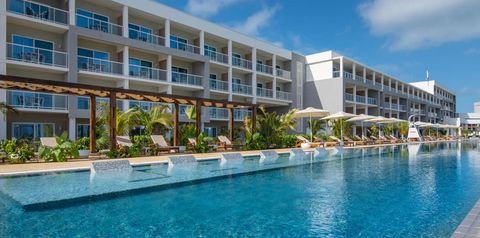 balkon / taras, obiekt, basen