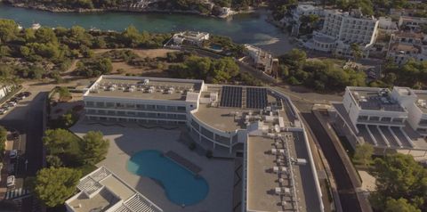 basen, teren hotelu, obiekt