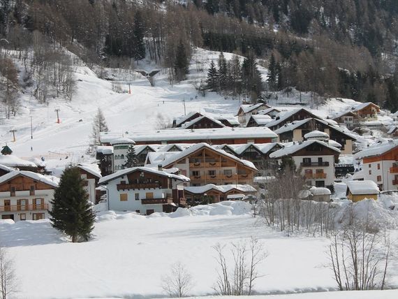 obiekt, teren hotelu
