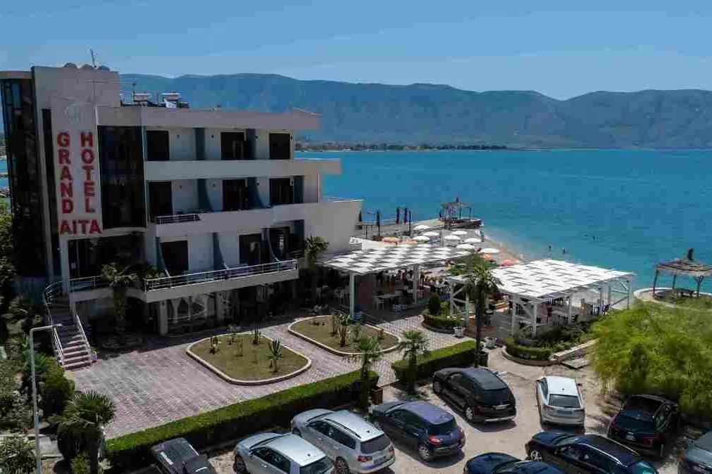 plaża, teren hotelu, obiekt
