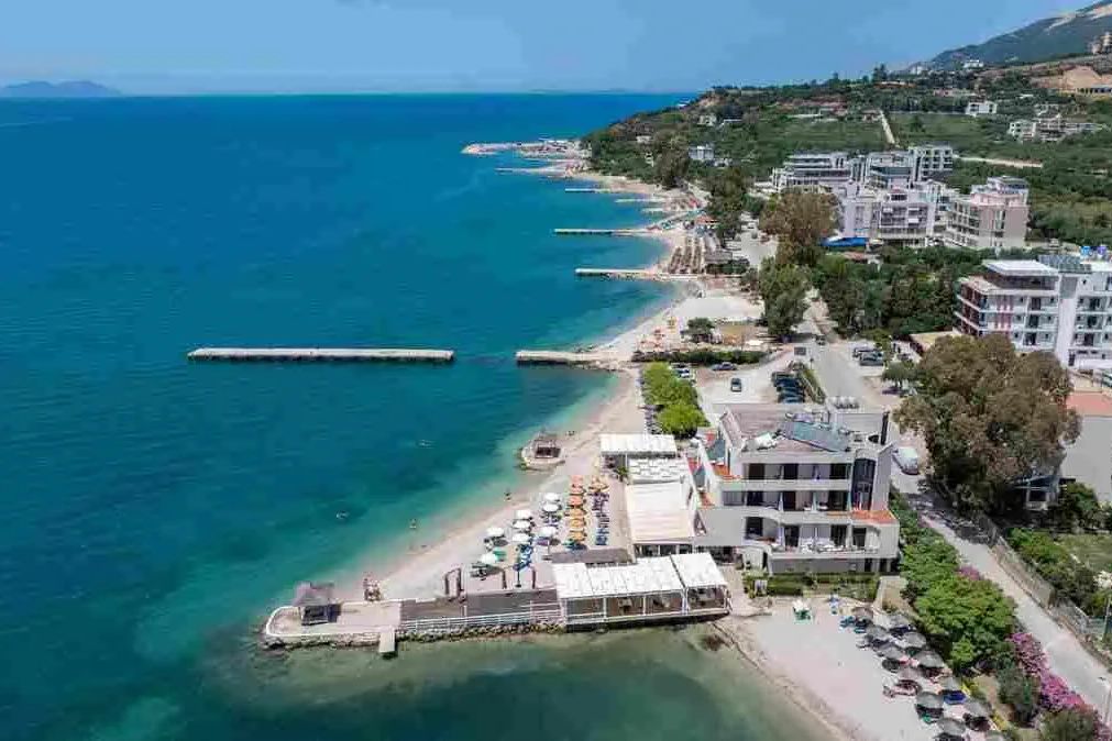 plaża, teren hotelu, obiekt