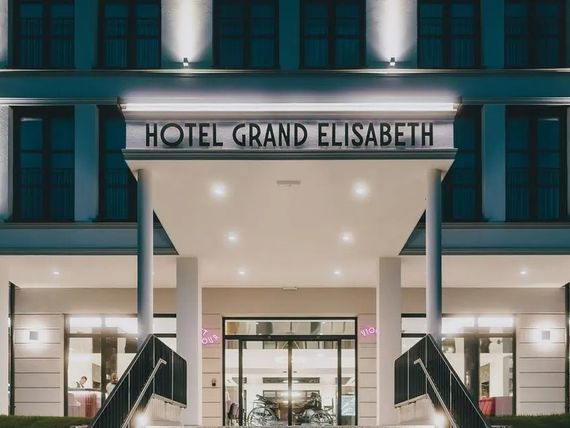 Hubertushof 4*