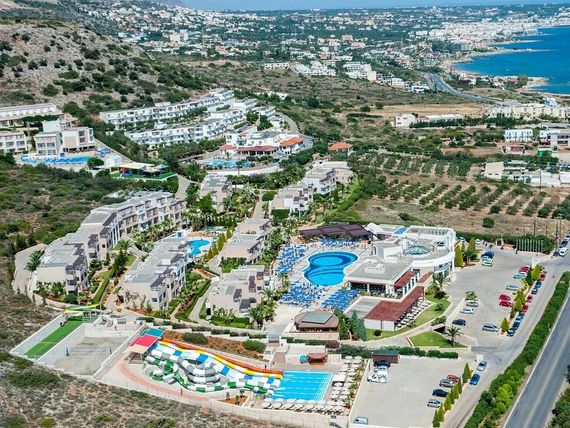Grand Holiday Resort
