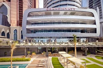 Grand Hyatt Abu Dhabi Hotel & Residences Emirates Pearl