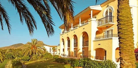 teren hotelu, budynek główny, obiekt