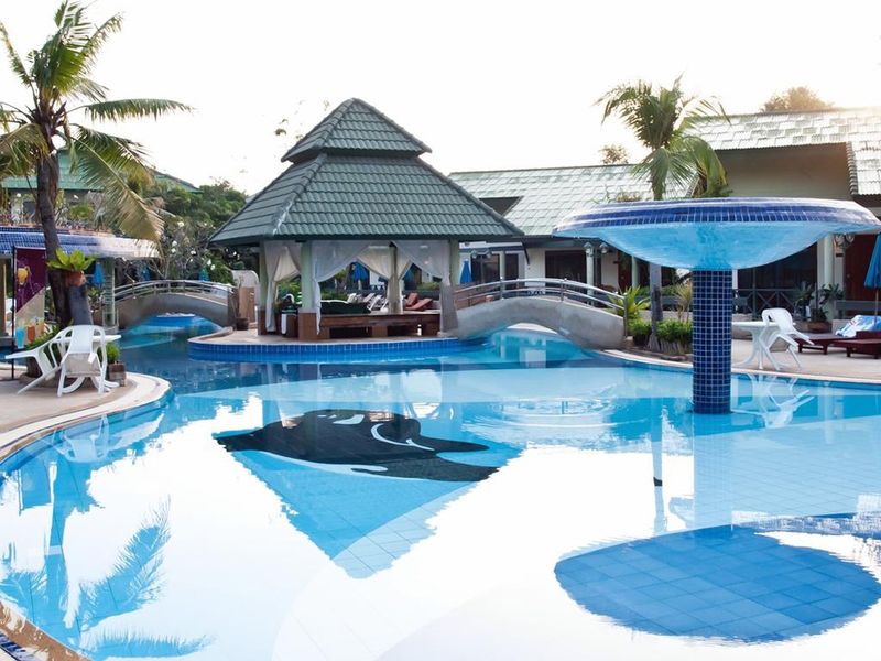 Grand Jomtien Palace