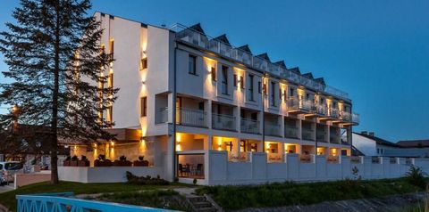 obiekt, budynek główny, teren hotelu, balkon / taras