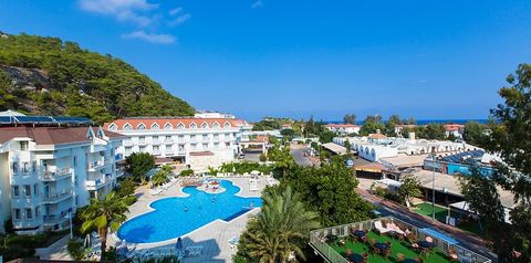 obiekt, teren hotelu, basen