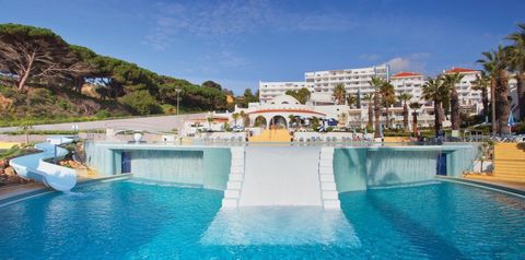 obiekt, teren hotelu, basen