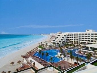 Grand Oasis Playa