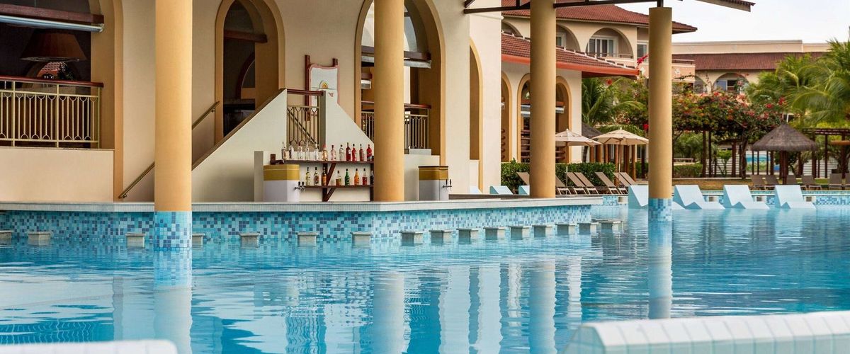 pool bar
