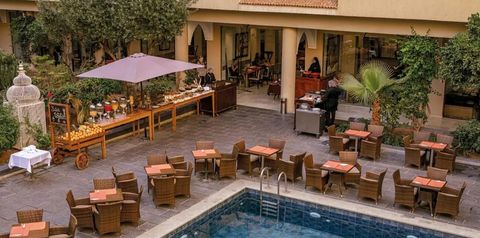 restauracja, teren hotelu, basen