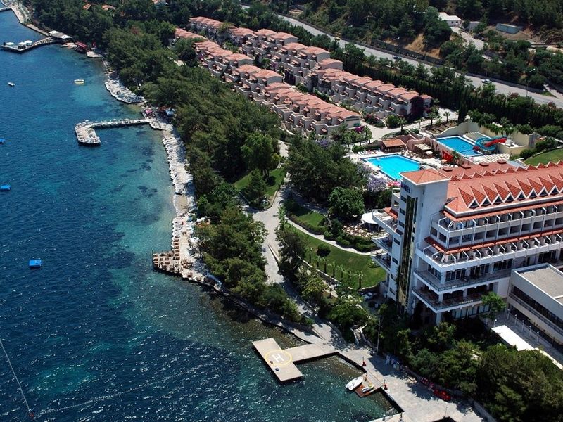 Grand Yazici Mares