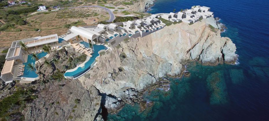 Acro Suites