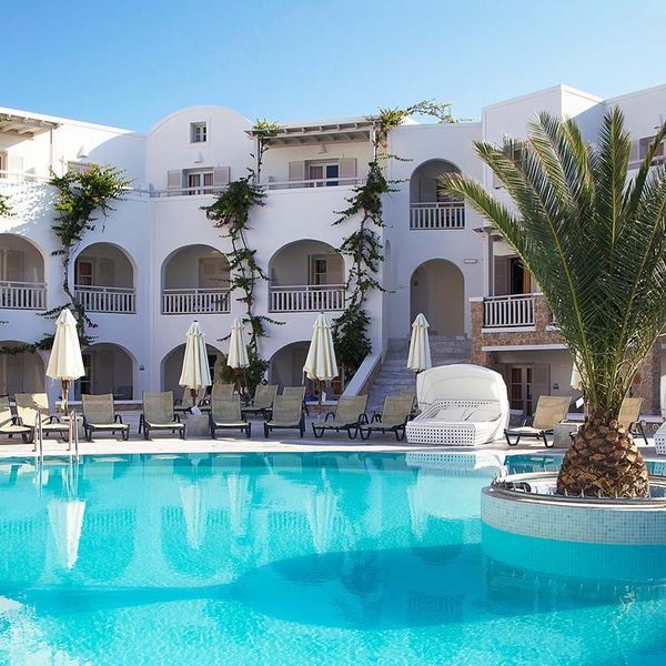 Aegean Plaza (Kamari)