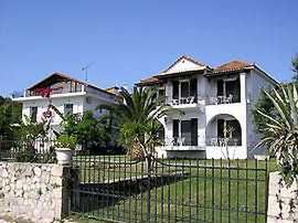 Akropolis 3*