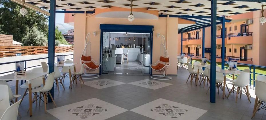 Akroyiali Resort