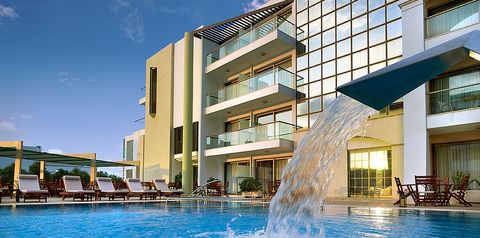 obiekt, teren hotelu, basen