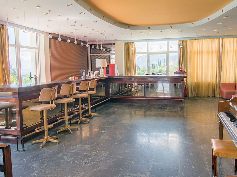 drink bar
