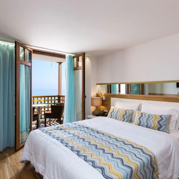 Ammos Suites