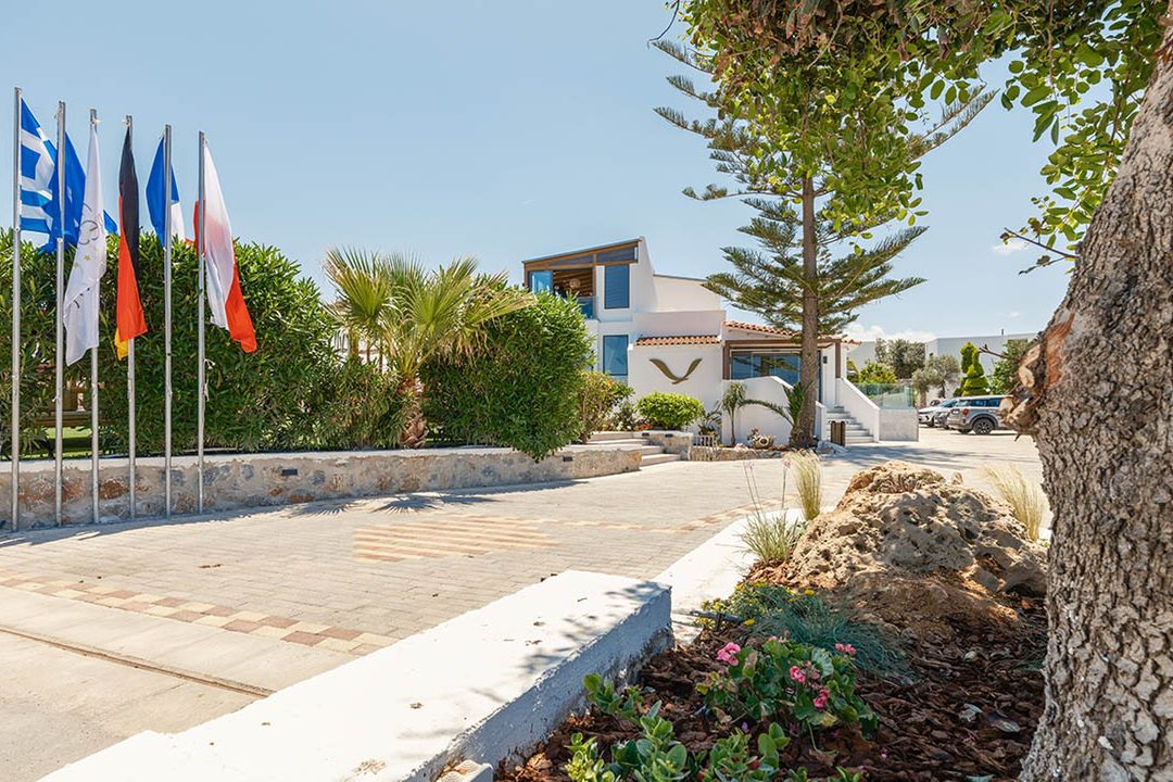 Amnissos Residence (ex. Bomo Amnissos Residence) - budynek główny