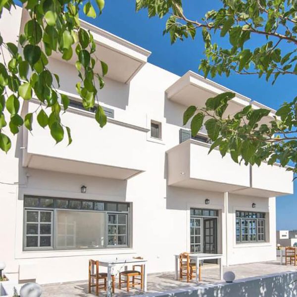 Anemos Inn