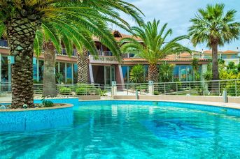 Anna Maria Paradise