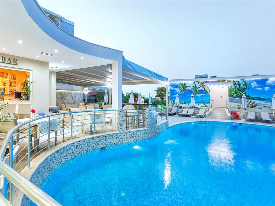 pool bar