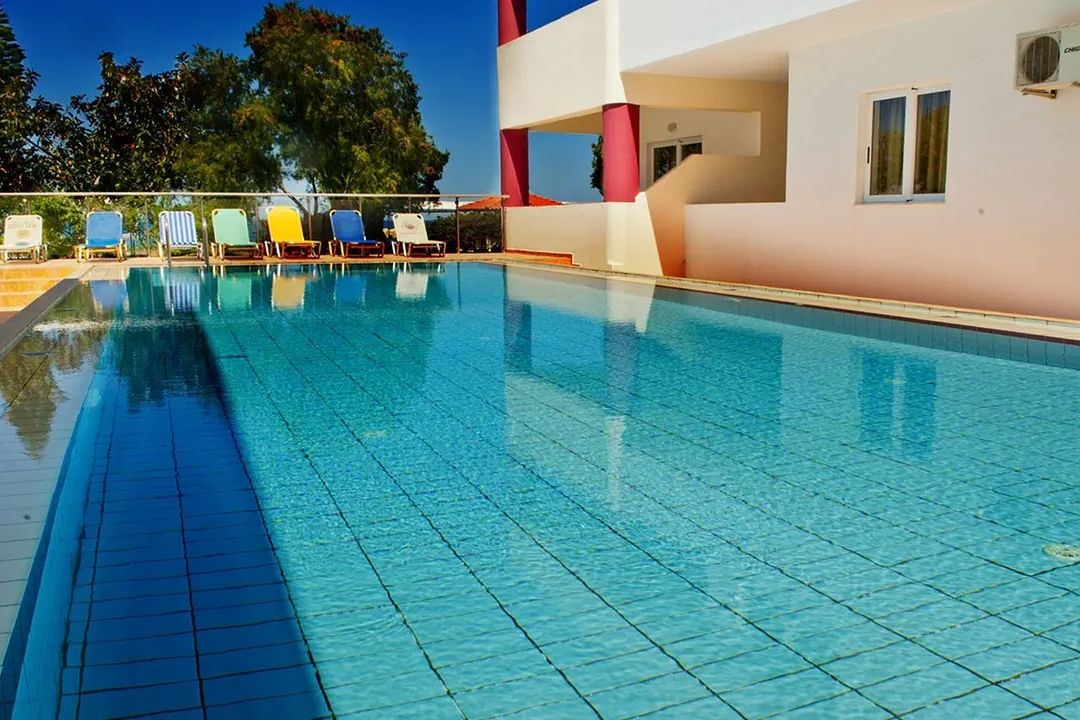 Aparthotel Thodorou - basen