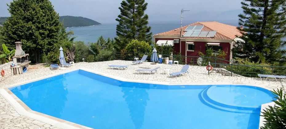 Apraos Bay