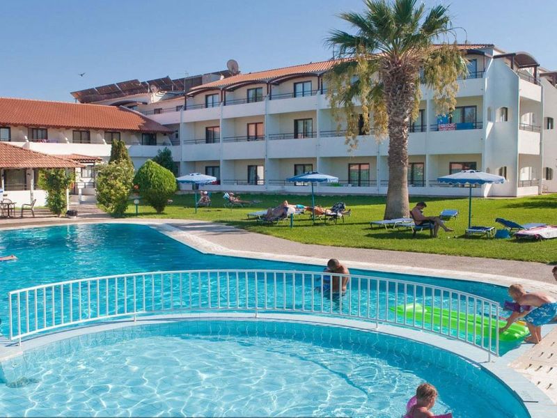 Aqua Beach Family World (Family World Aqua Beach Complex)