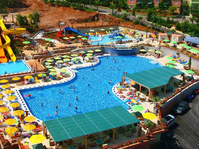 aquapark, zjeżdżalnia