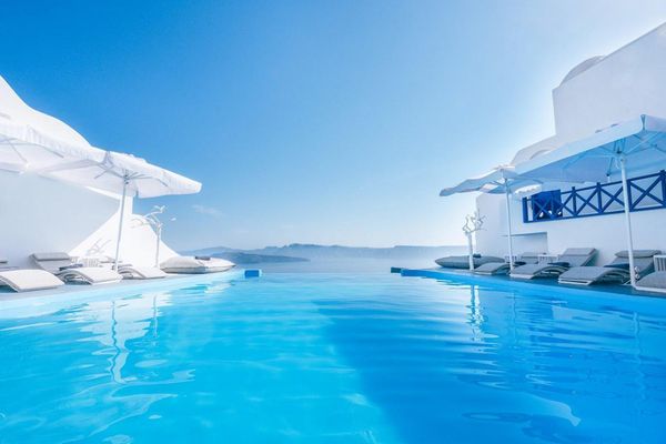 Astarte Suites