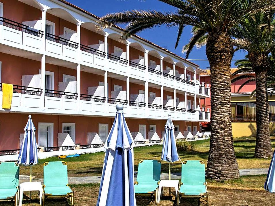 obiekt, teren hotelu