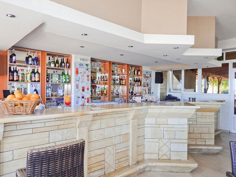 drink bar