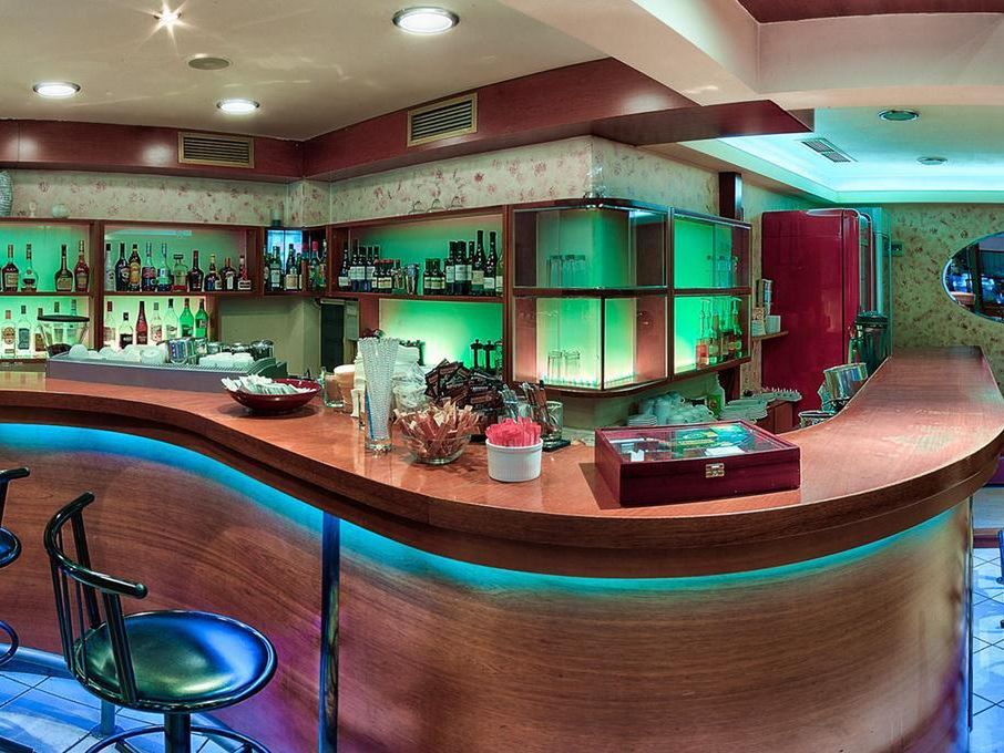 drink bar
