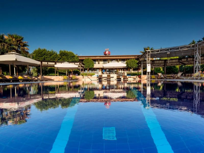 Avalon Airport Thessaloniki 4*
