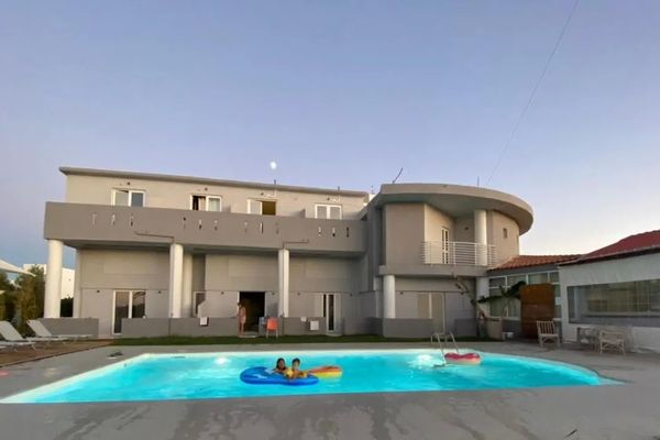 Banana Moon ex Limas Rethymno